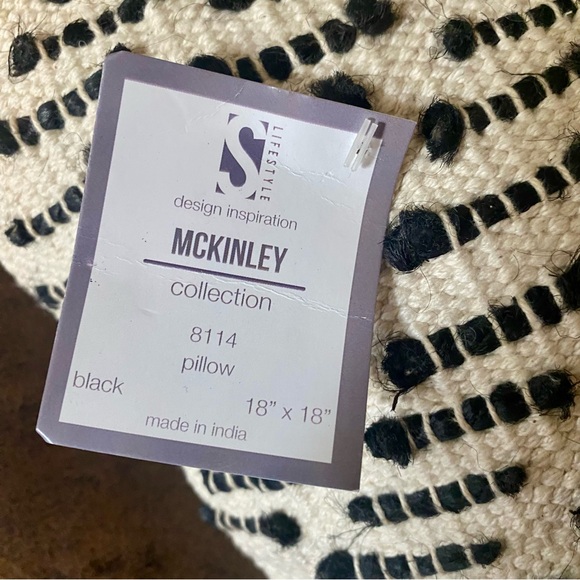 NWT Mckinley Collection Geometric Cotton Blend Throw Pillow from Wayfair - Picture 5 of 8